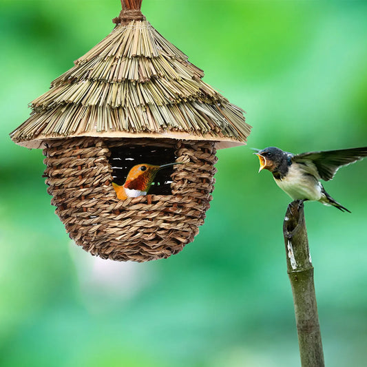 Charming Decorative Hummingbird House, Sturdy Grass Bird Huts